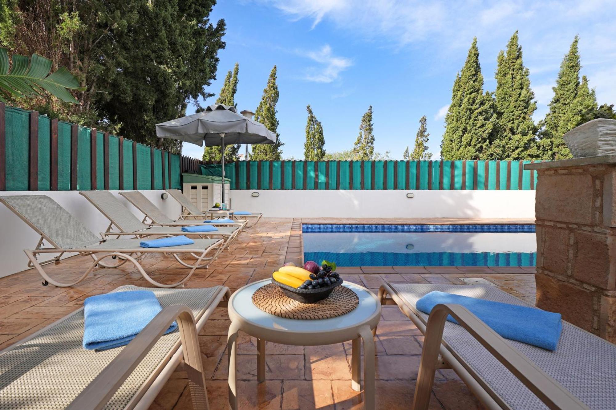 Anthia - 2bed With Large Pool Dom wakacyjny *