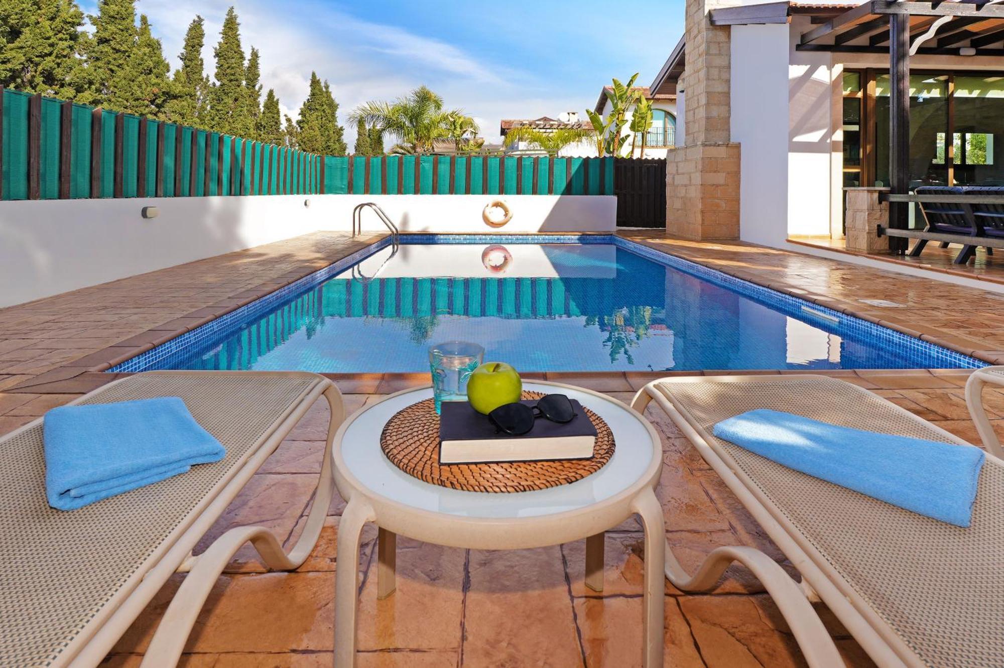 Дом отдыха Anthia - 2bed With Large Pool *
